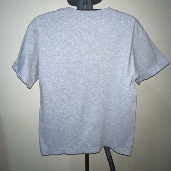 Lot of 3 EUC & VGUC Kids Tshirts: Shark Week, Minecraft Periodic Table, Canada - Picture 12 of 14